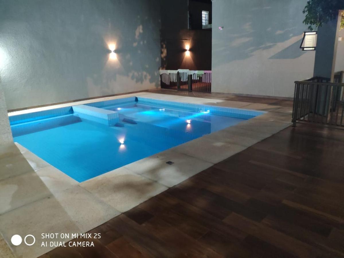 Casa Moderna No Centro Proxima A Atracoes Turisticas Villa Foz do Iguacu Bagian luar foto